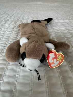 Ringo the Raccoon Beanie Baby 4014